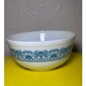 VINTAGE PYREX Horizon Blue 8" Mixing Bowl White Blue